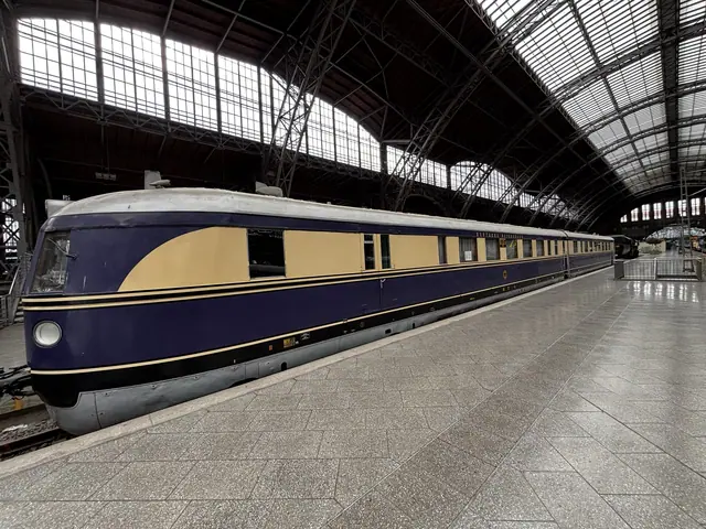 Stroomlijntrein in Leipzig